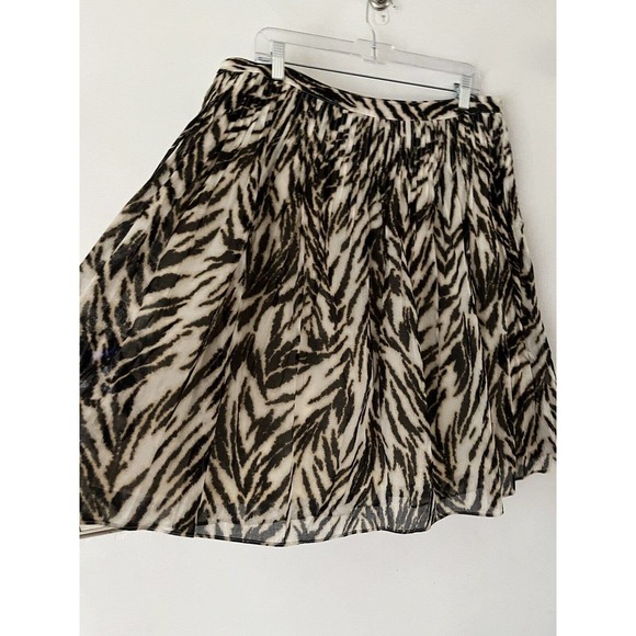 NWT Talbots Tiger Animal Print Cotton Fit & Flare Midi Skirt Women’s Size 14P - Picture 4 of 6